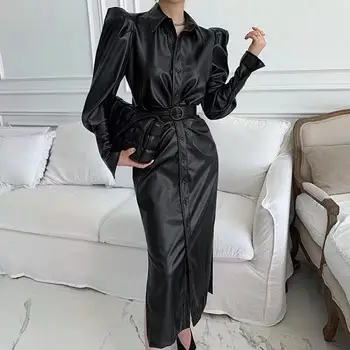 Жените 2022 Нова Пролет Есен ИЗКУСТВЕНА кожа Midi Черна рокля-риза с колан Елегантна Дебнещ рокля Vestidos Femme Модерен корейски Хавлия