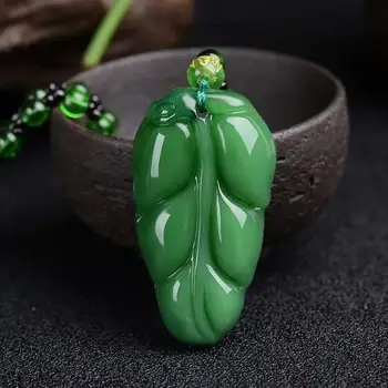 Колие от перли за мъже и жени Зелено Естествен Камък Цикада Висулка Амулет Бижута подарък